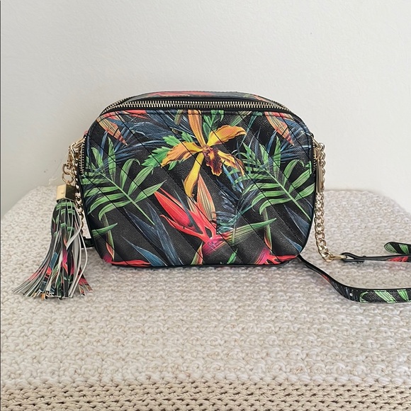 Aldo Tropical Print Crossbody Bag - Picture 2 of 9